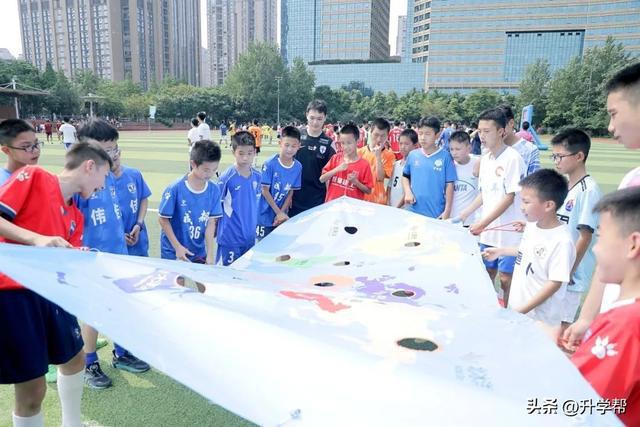 苹果声控手机游戏叫什么_苹果手机 声控游戏_苹果声控手机游戏推荐